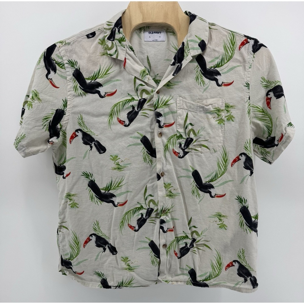 Old Navy Hawaiian Shirt Men's Size XL Rayon Tropical Toucans Floral Aloha